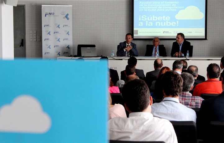Campaña 'Súbete a la nube'