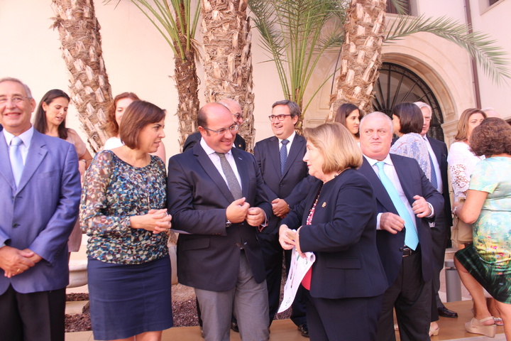 Recepción a representantes del Colegio de Farmacéuticos de la Región (1)
