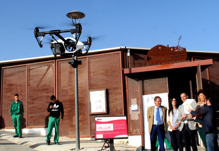 Puerto Lumbreras acoge una charla y una demostración sobre las oportunidades de negocio que ofrecen los drones