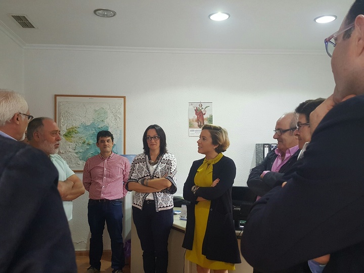 Visita de Martínez-Cachá a la Comunidad de Regantes El Porvenir de Abanilla