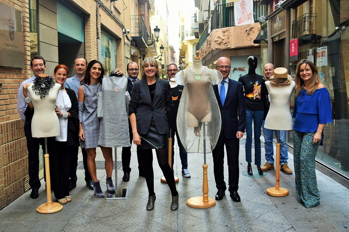 Presentación de los prototipos creados a partir de la colaboración de diseñadores, artistas y 'makers'