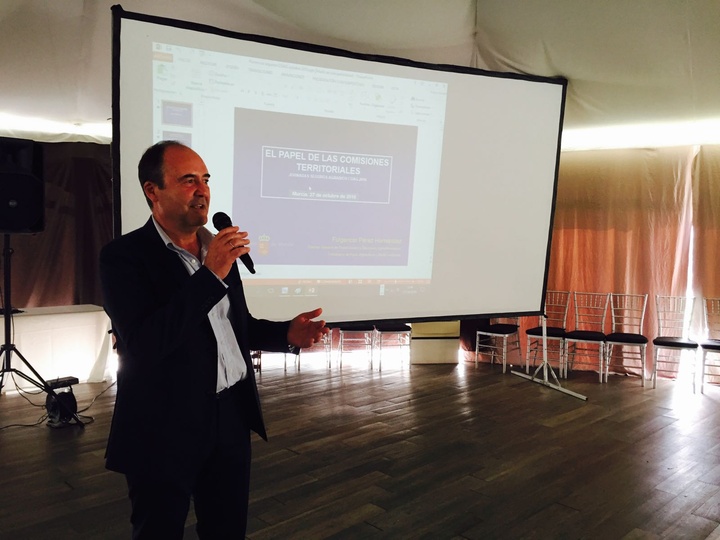 El director general de Producciones y Mercados Agroalimentarios, Fulgencio Pérez, intervino hoy en las jornadas de seguros agrarios, organizadas por COAG, Coordinadora de Organizaciones de Agricultores y Ganaderos