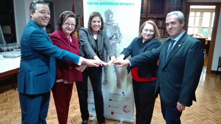 Presentación de la campaña de uso racional de antibióticos