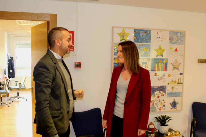 Reunión con la coordinadora de Comunicación de la Asociación Ideas for Murcia (2)