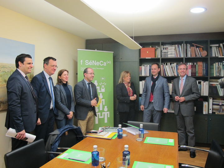 La consejera de Educación y Universidades, María Isabel Sánchez-Mora, presidió hoy el patronato de la Fundación Séneca-Agencia de Ciencia y Tecnología de la Región de Murcia / 2