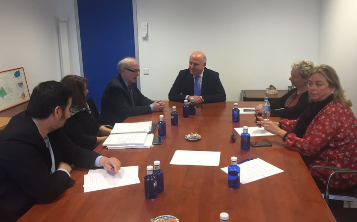 Reunión con la Unión Murciana de Hospitales