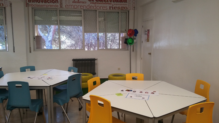 Nueva aula para fomentar la creatividad y el emprendimiento en el instituto Politécnico de Cartagena (2)