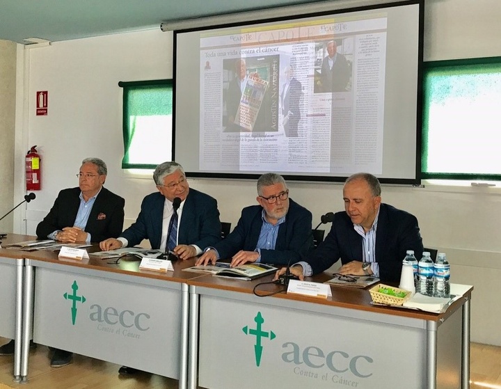 Presentación de la revista Capote contra el cáncer