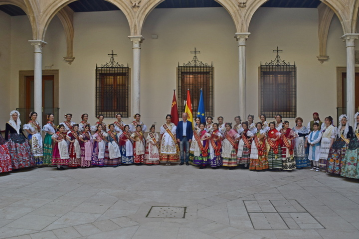Recepción a la Reina de la Huerta 2017 y a sus damas