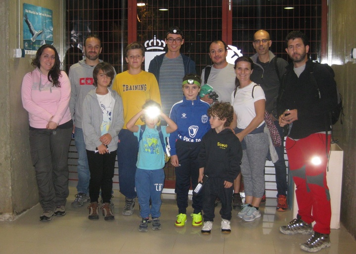 Voluntarios participantes en el censo nocturno de camaleones