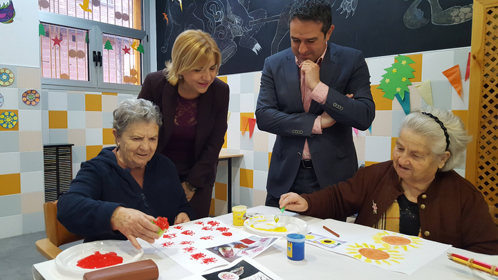 Visita al centro de día de Afade (Asociación de Familiares y Enfermos de Alzheimer)-Alcantarilla (2)