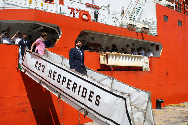 Acto de recepción del buque de Investigación Oceanográfica 'Hespérides' (2)
