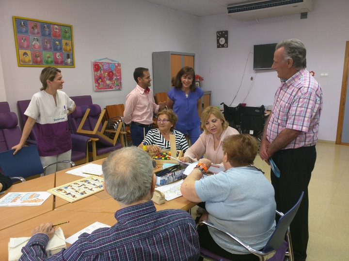 Visita al centro de Día de personas mayores de Beniaján