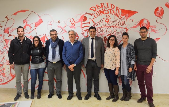 Visita a jóvenes contratados por Cáritas
