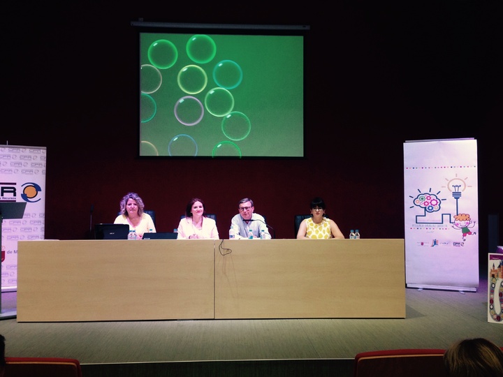 La directora general de Atención a la Diversidad y Calidad Educativa, Esperanza Moreno, inaugura las Jornadas 'Inteligencia y aprendizaje cooperativo'