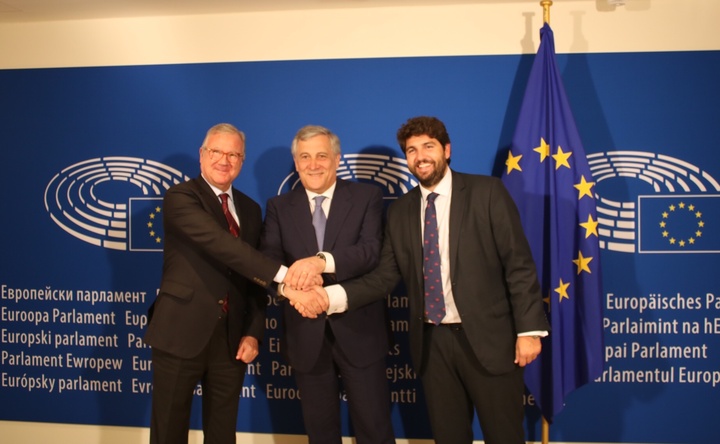 Fernando López Miras se reúne con el presidente  del Parlamento Europeo, Antonio Tajani, y con el vicepresidente de la institución, Ramón Luis Valcárcel