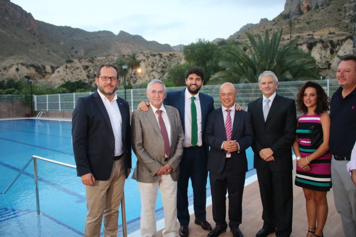 López Miras inaugura la piscina municipal de Ojós (2)