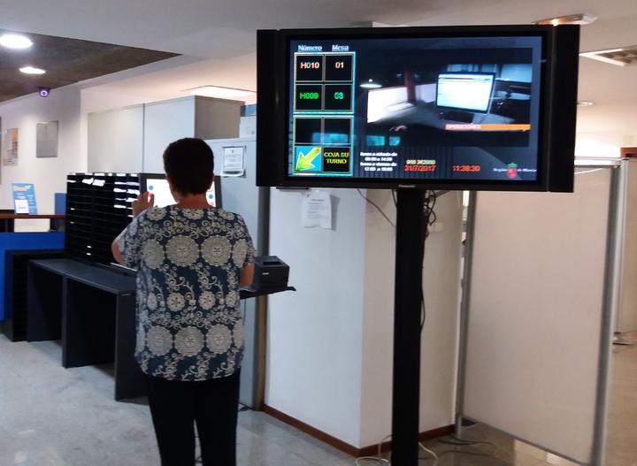 Imagen de la oficina de atención presencial y registro situada en el edificio Infante en Murcia 2