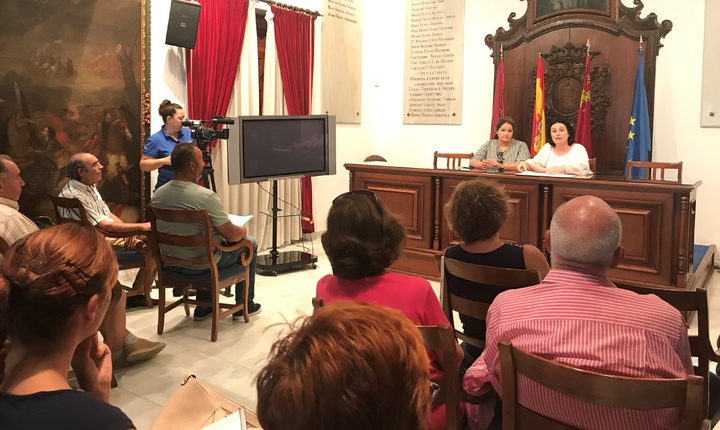 La directora general Laura Sandoval presenta las ayudas al alquiler en Lorca