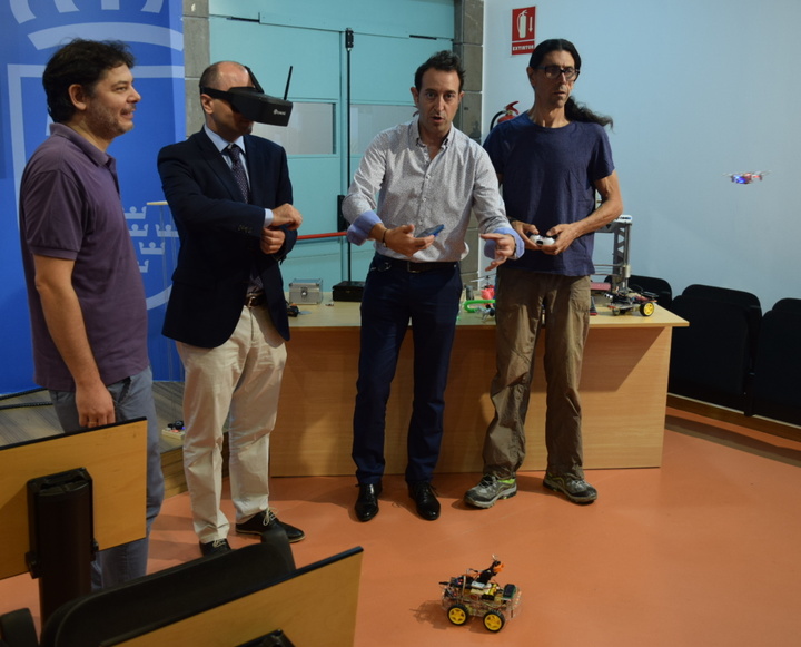 Presentación de prototipos en la segunda edición del 'Murcia MakersFest'