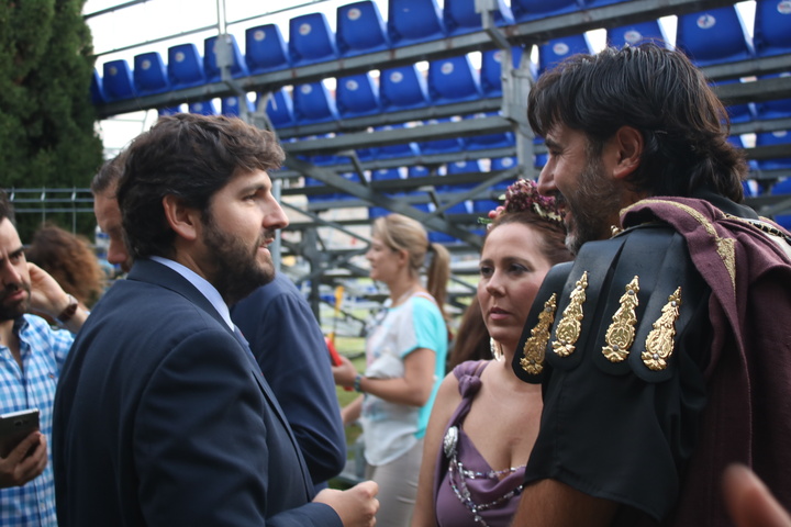 Fernando López Miras asiste a la recreación de la 'Batalla por la conquista de Qart Hadast' (2)