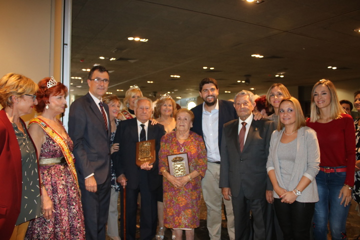 Fernando López Miras asiste al 'Homenaje a Nuestros Abuelos 2017'