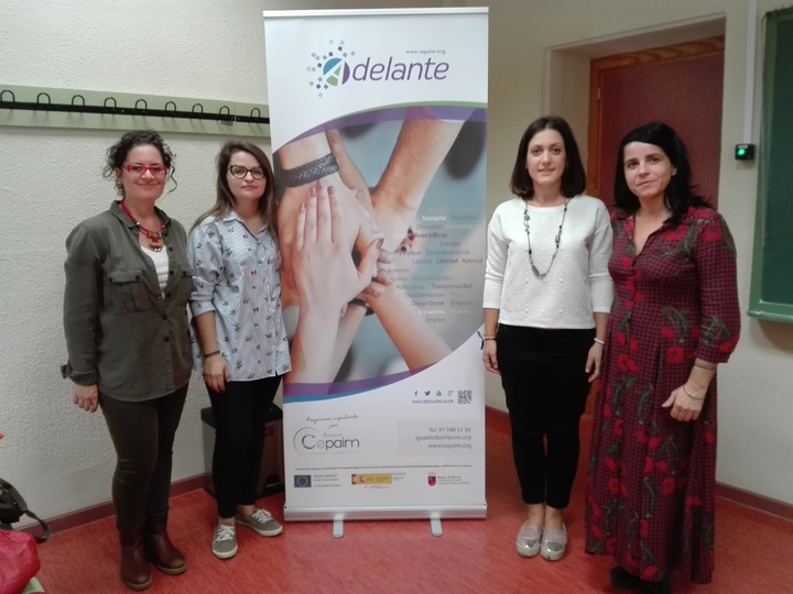 Presentación del curso 'Adelante' de la asociación Cepaim .