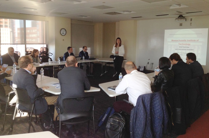 Visita a la Universidad de Harvard y al Instituto Tecnológico de Massachusetts (2)
