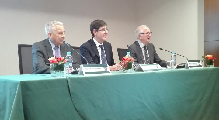 Conferencia 'La calidad del Sistema Nacional de Salud'