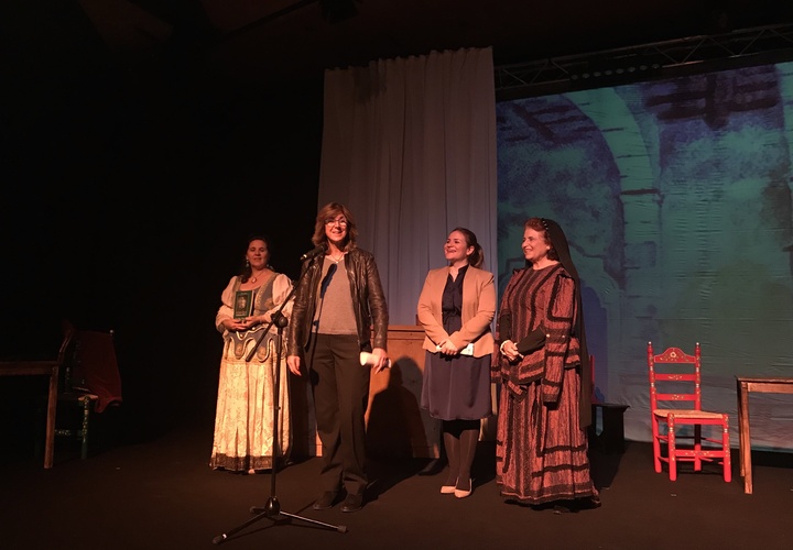 Unos 400 jóvenes asisten en el Auditorio regional a la representación de 'Don Juan Tenorio'