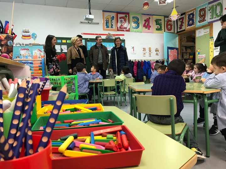 Martínez-Cachá visita el centro rural agrupado de Lorca