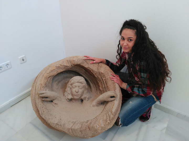 El Plan de Espacios Expositivos muestra en Puerto Lumbreras el trabajo de Noemí Yepes