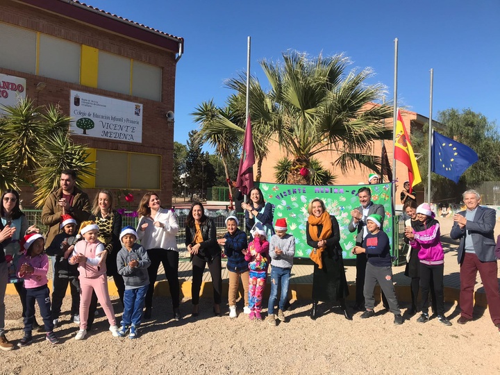 Martínez-Cachá visita el colegio 'Vicente Medina' de Cartagena