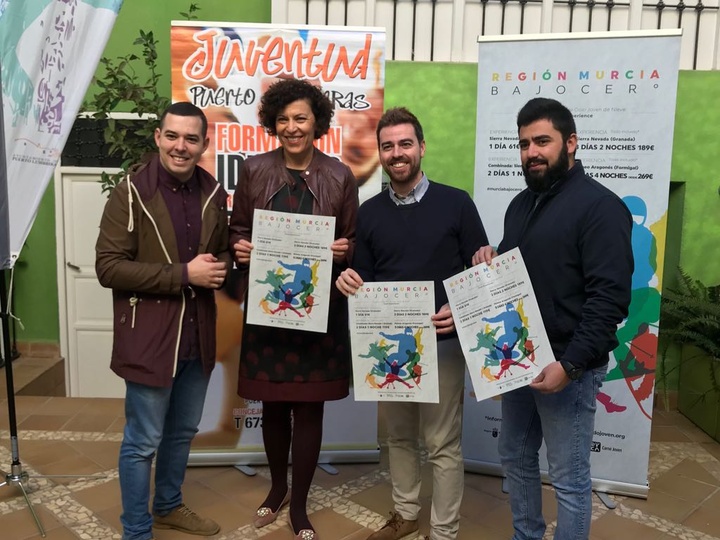 El director general de Juventud presenta el programa 'Murcia Bajo Cero' en Puerto Lumbreras