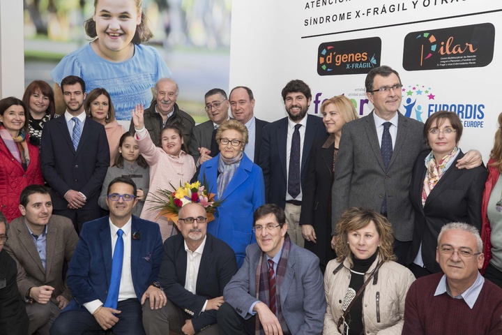 Fernando López Miras inaugura el Centro Multidisciplinar 'Pilar Bernal Giménez'