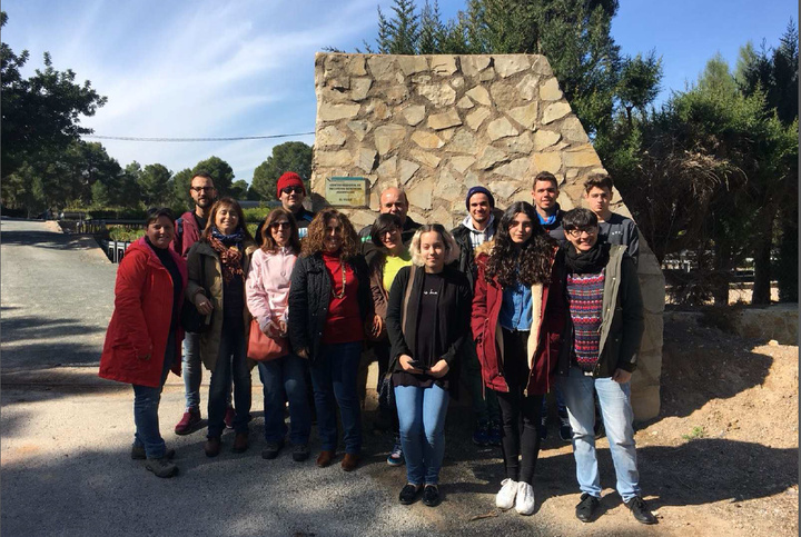 Los alumnos del Centro Integrado de Formación y Experiencias Agrarias de Torre Pacheco completan su formación en centros especializados