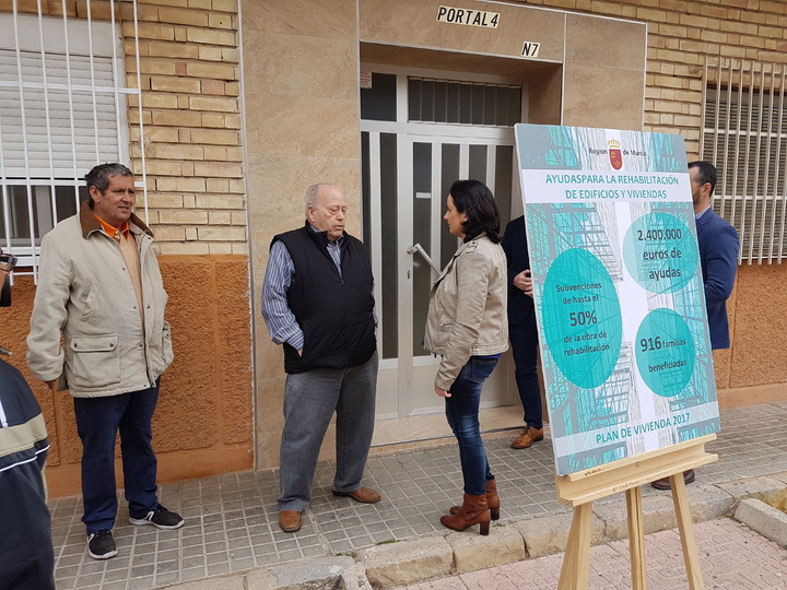 Más de 80 familias de Alcantarilla se benefician de ayudas para mejorar la accesibilidad en sus edificios y viviendas