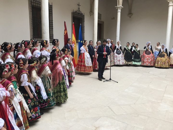 López Miras recibe a la Reina de la Huerta 2018 y a la Reina de la Huerta Infantil /3