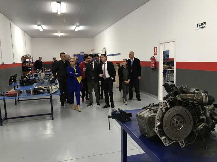 Martínez-Cachá inaugura las nuevas instalaciones del centro de Formación Profesional 'Cabezo FP'