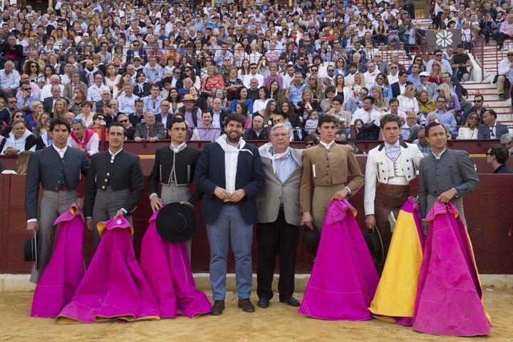 XXIV edición del Festival Taurino a beneficio de la Asociación Española Contra el Cáncer (AECC) en Murcia