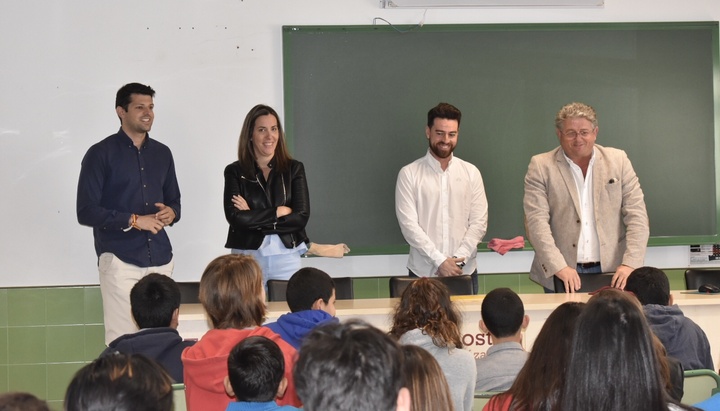 Jornada sobre homofobia y convivencia escolar