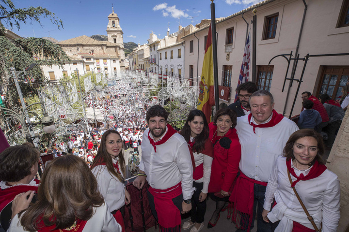 Fernando López Miras asiste a las fiestas en honor a la Santísima y Vera Cruz de Caravaca