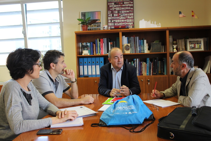 El director general Francisco González Zapater se entrevista con responsables del proyecto Life Aquemfree