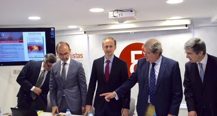 Imagen de la presentación del estudio 'La inversión directa de las empresas españolas en el exterior' (II)