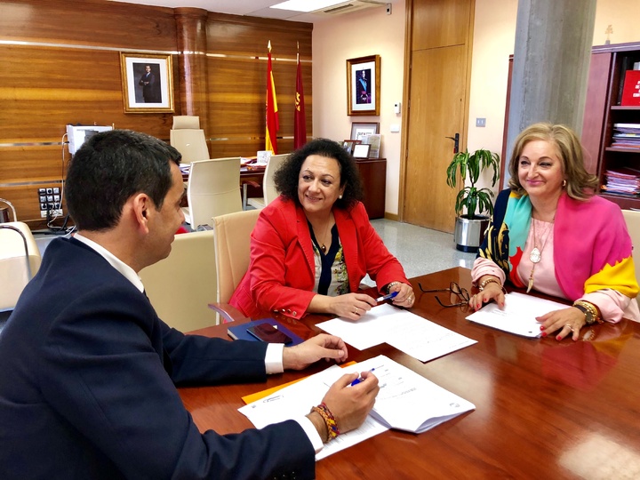 La Comunidad avanza en la creación de una línea directa de autobús que conecte Murcia con Las Torres de Cotillas
