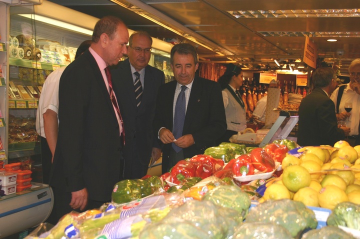 Feria agroalimentaria '35 años de presencia de El Corte Inglés en la Región de Murcia'