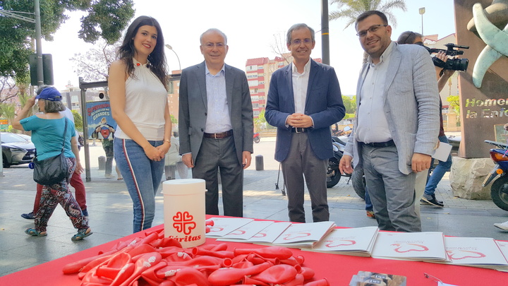 Familia apoya el Día de la Caridad de Cáritas y destaca la gran labor social que desarrolla la organización