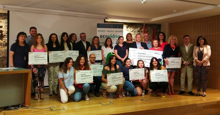 Una campaña para fomentar el reciclaje entre los escolares logra recuperar 54.700 kilos de envases de vidrio