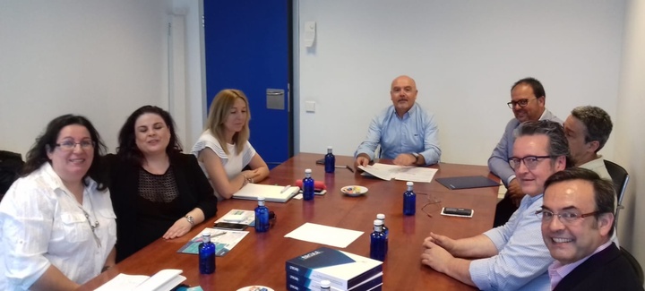 Reunión con la la Asociación de Enfermos de Hidradenitis (ASENDHI)