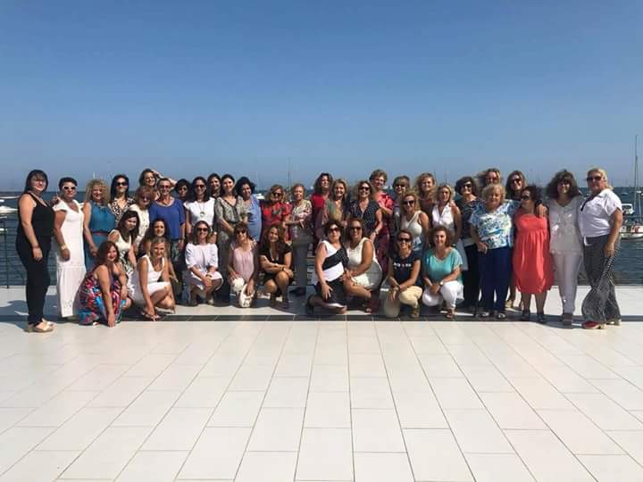 Encuentro con diferentes colectivos de mujeres de la Región